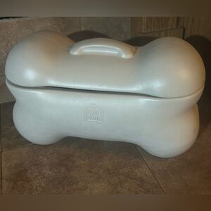 Pet Zone bone storage container dog cat toys supplies